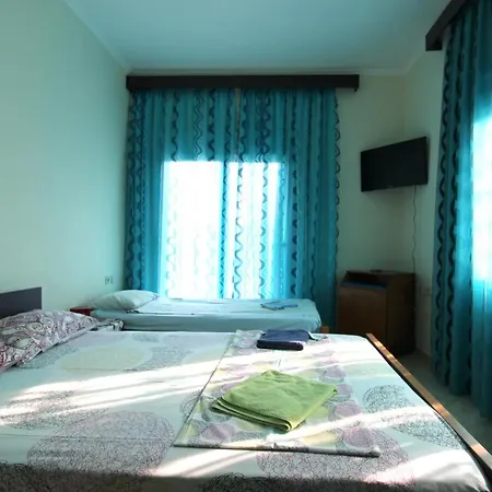 Apartment Eni - Mario Ksamil