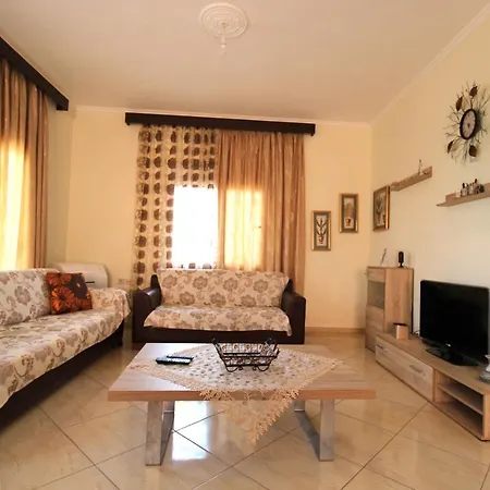 Apartment Eni - Mario Ksamil