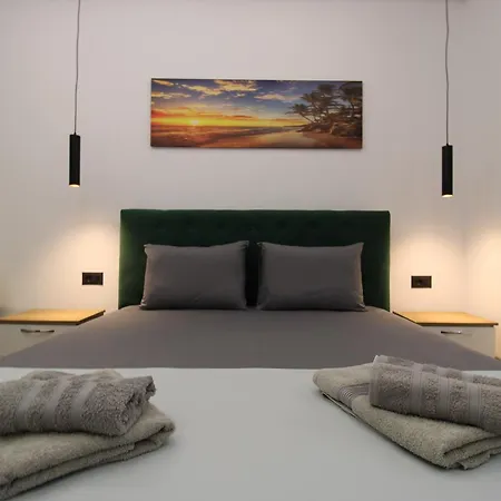 Eni - Mario Apartment Ksamil