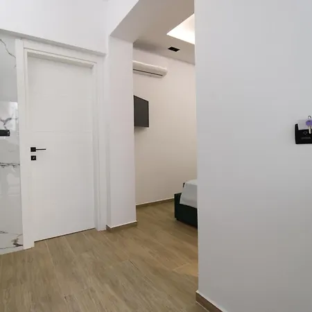 Apartment Eni - Mario *