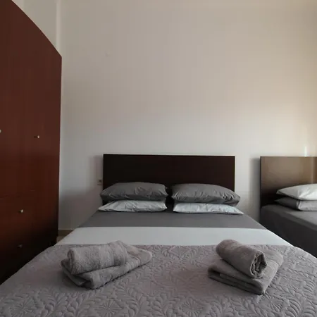 Eni - Mario Apartment