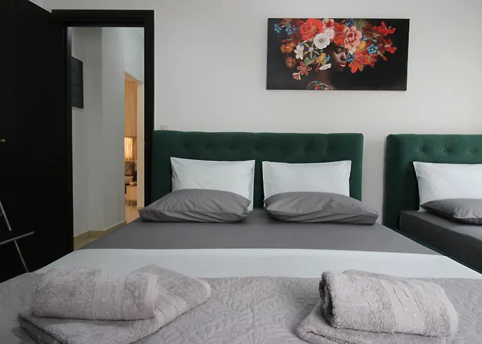 Apartment Eni - Mario Ksamil