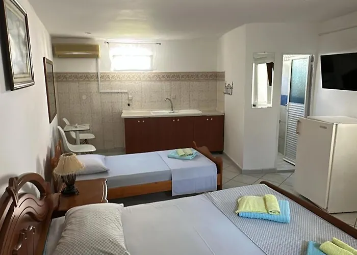 Eni - Mario Apartment Ksamil